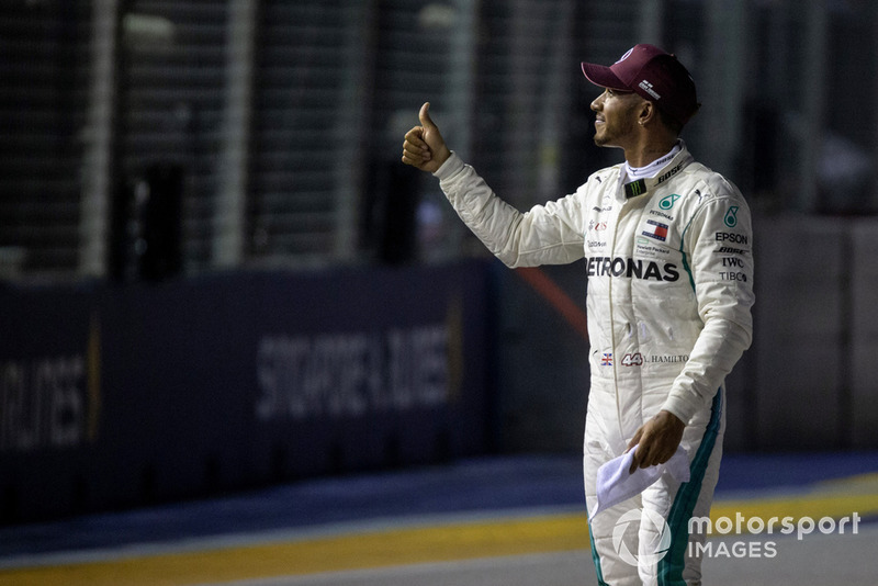Lewis Hamilton 79. rajtelsősége a Forma-1-ben - F1 2018 - Szingapúri Nagydíj