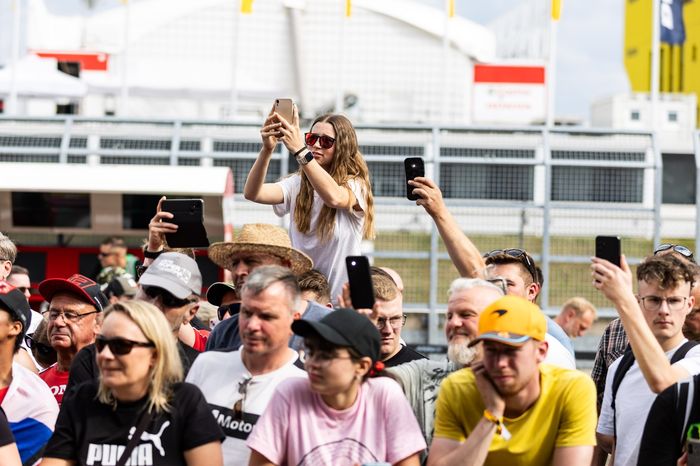 Fans