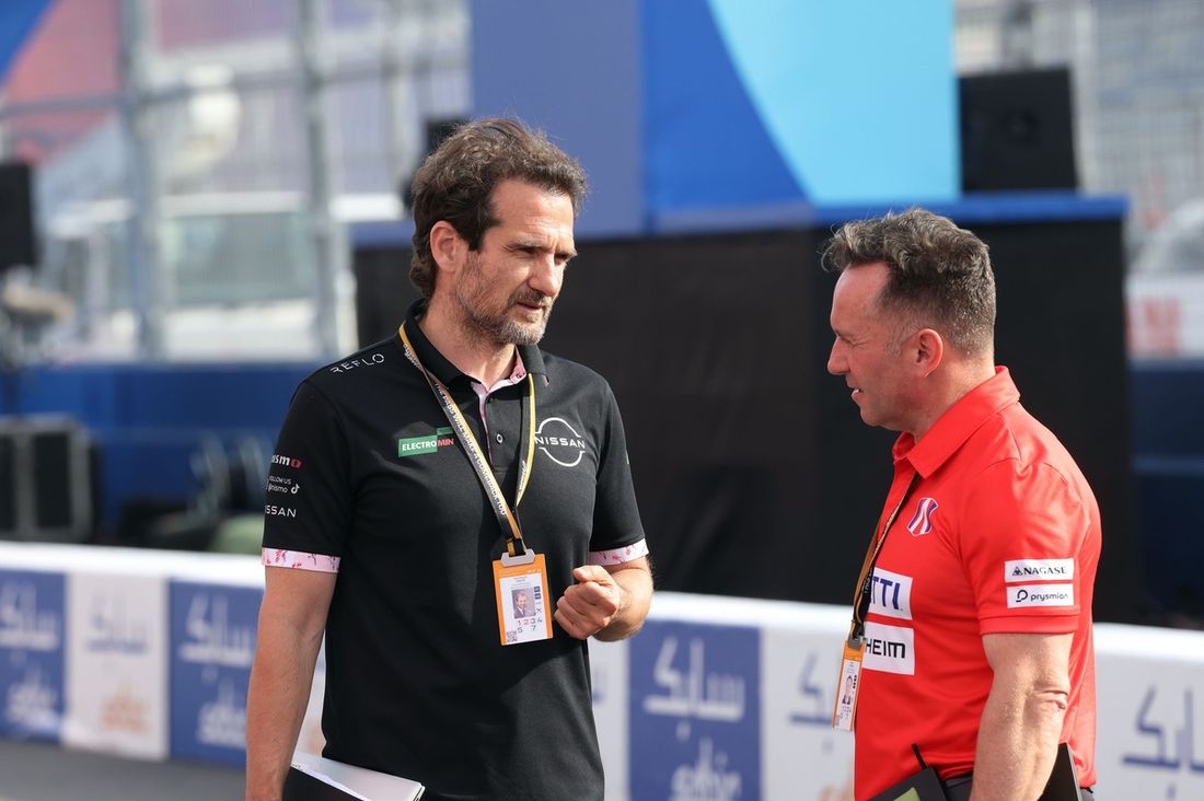 Tommaso Volpe, dyrektor zarządzający i dyrektor zespołu Nissan Formula E Team, Roger Griffiths, dyrektor zespołu Andretti Global