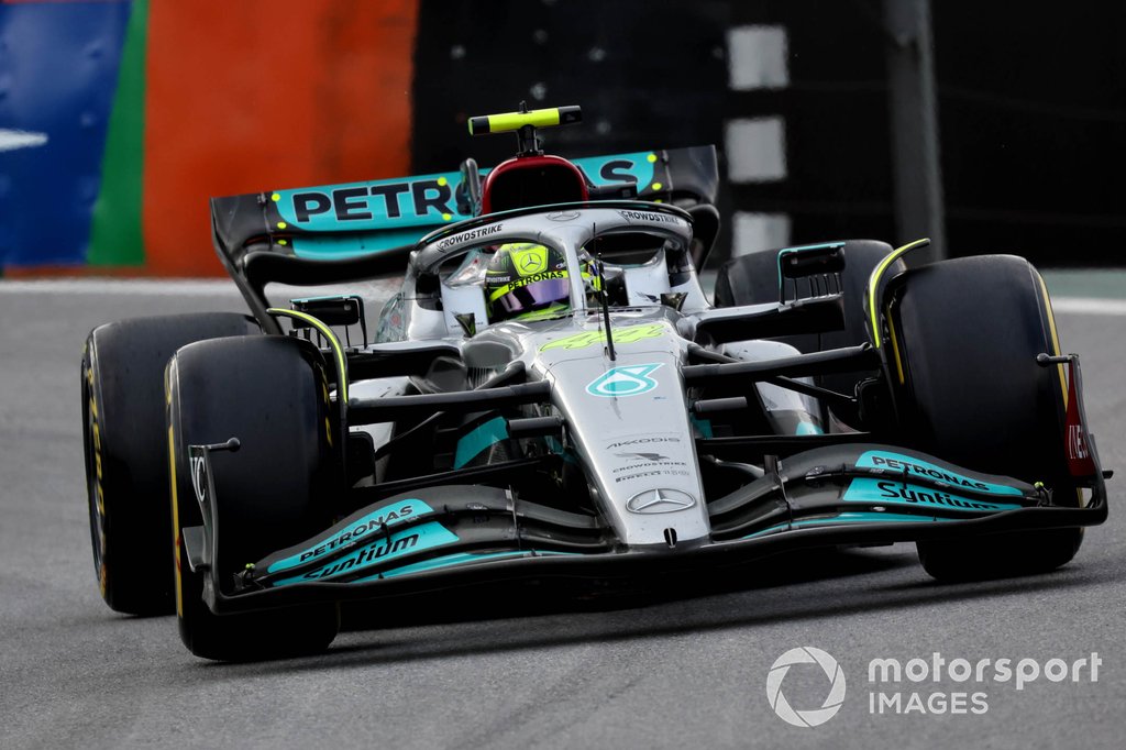 Lewis Hamilton, Mercedes W13