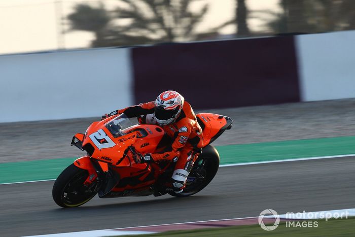 23º Iker Lecuona, Red Bull KTM Tech 3 - 1'55.873 