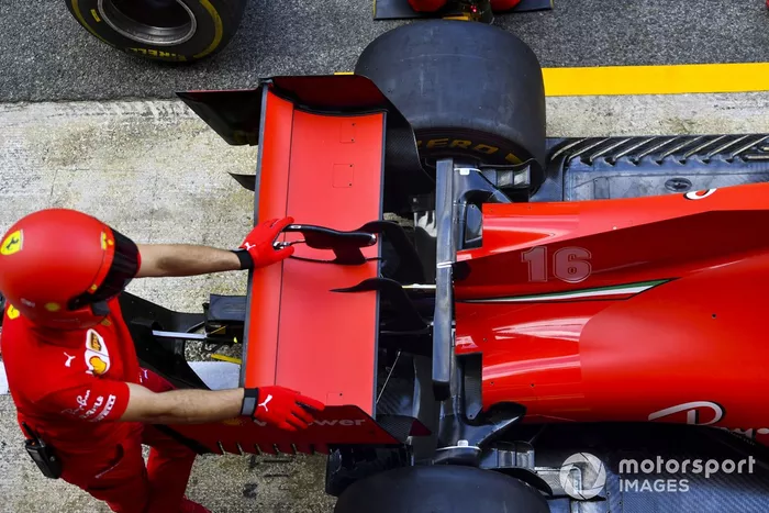 Dettaglio ala posteriore Ferrari 