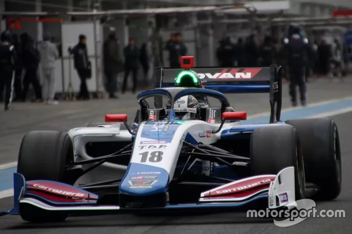 Kamui Kobayashi（carrozzeria Team KCMG