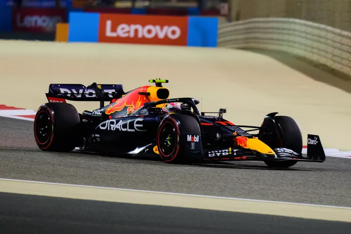 Sergio Pérez, Red Bull Racing RB18