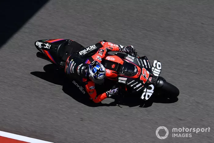 Maverick Viñales, Aprilia Racing Team
