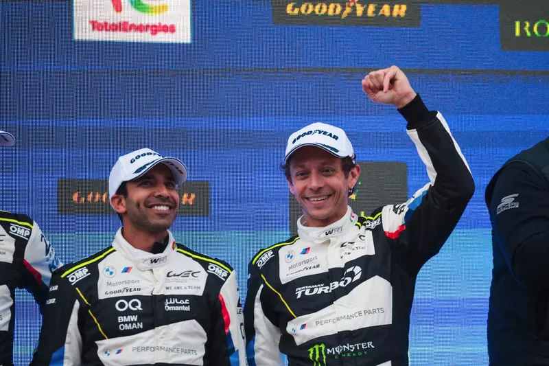 Podio: #46 Team WRT BMW M4 LMGT3: Ahmad Al Harthy, Valentino Rossi