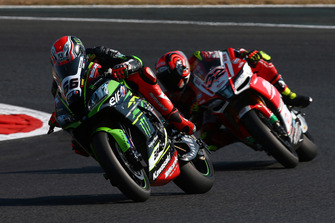 Tom Sykes, Kawasaki Racing, Lorenzo Savadori, Milwaukee Aprilia