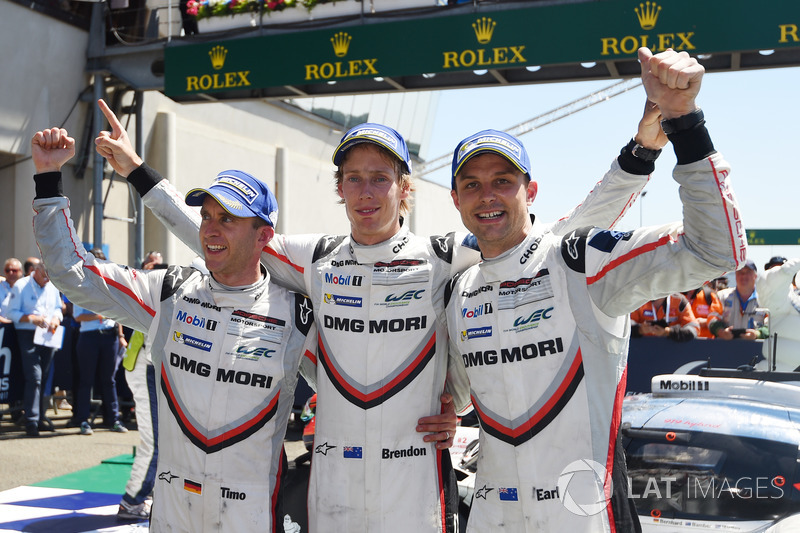 Race winners Timo Bernhard, Earl Bamber, Brendon Hartley, Porsche Team