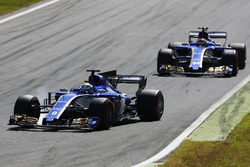 Marcus Ericsson, Sauber C36, Pascal Wehrlein, Sauber C36