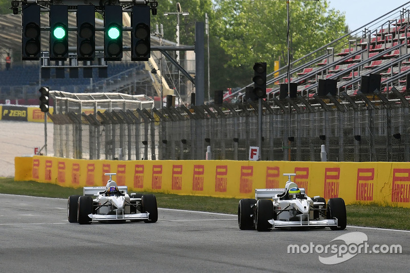 Zsolt Baumgartner, F1 Experiences 2-Seater coureur en Patrick Friesacher, F1 Experiences 2-Seater coureur