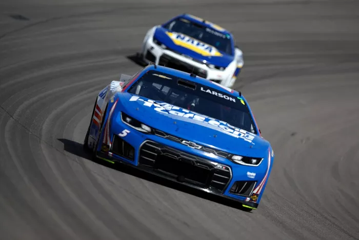Kyle Larson, Hendrick Motorsports