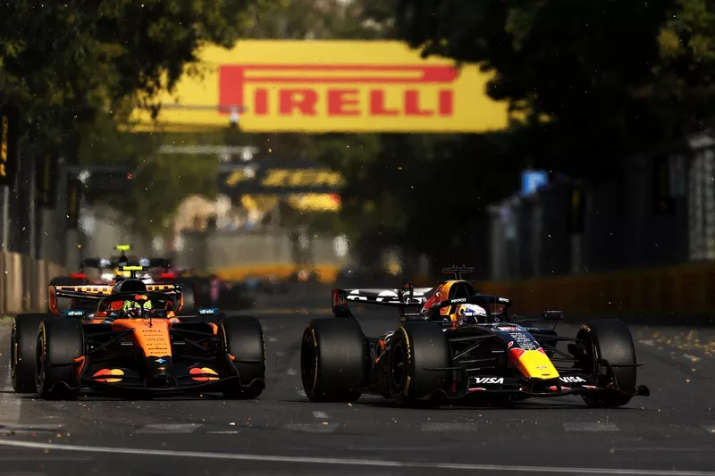 Max Verstappen, Red Bull Racing, Lando Norris, McLaren