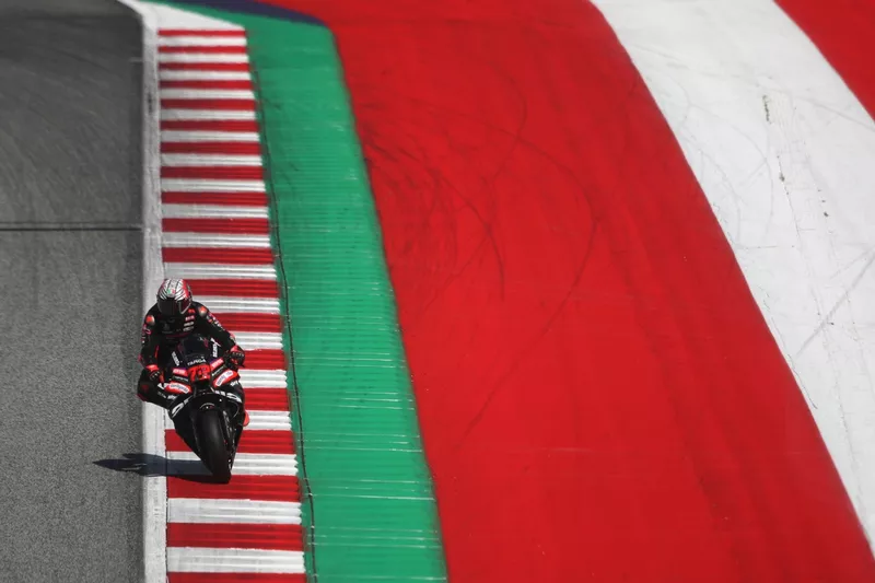 Marco Bezzecchi, Aprilia Racing