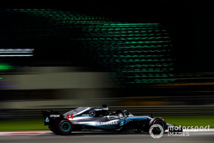 Lewis Hamilton, Mercedes AMG F1 W09 EQ Power+