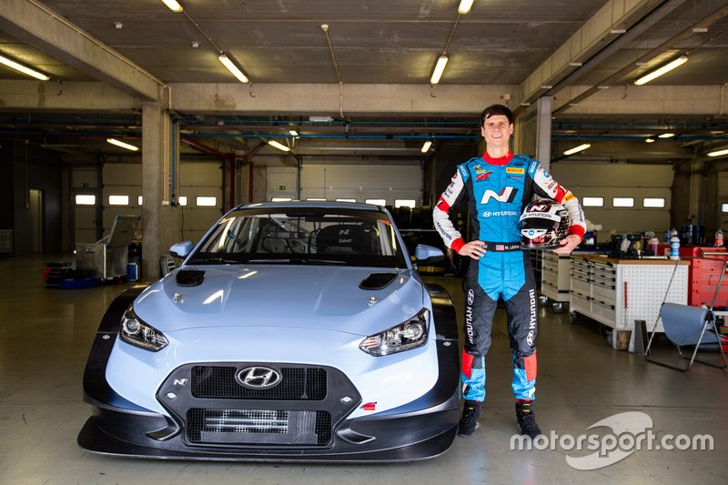 Hyundai Veloster N TCR