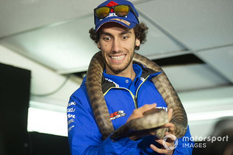 Алекс Рінс, Team Suzuki MotoGP, Валентино Россі, Yamaha Factory Racing