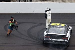 Race winner A.J. Allmendinger, Kaulig Racing, Chevrolet Camaro Hyperice