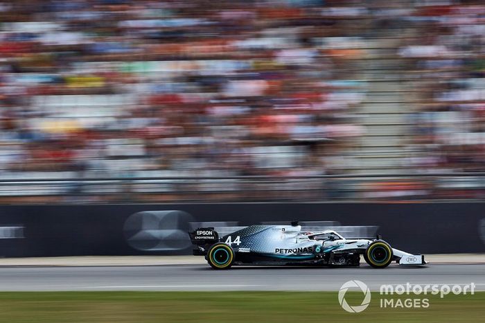 Lewis Hamilton, Mercedes AMG F1 W10 