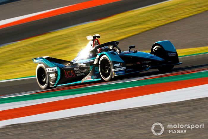 Mitch Evans, Jaguar Racing, Jaguar I-TYPE 5