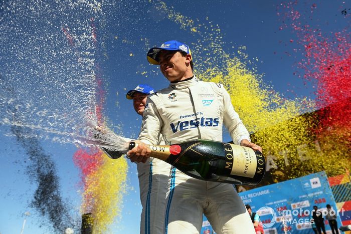 Podio: ganador Nyck de Vries, Mercedes-Benz EQ, tercer lugar Stoffel Vandoorne, Mercedes-Benz EQ