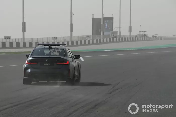 Safety car