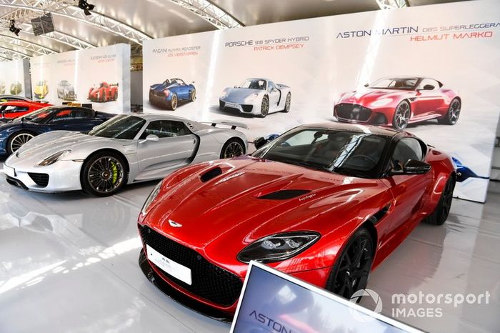 El coche de Helmut Marko, Aston Martin DBS Superleggera