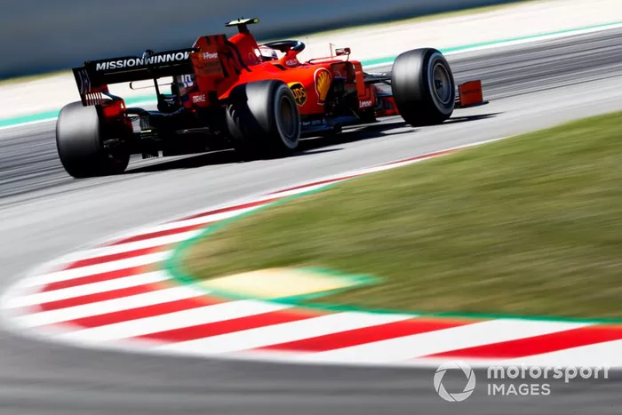 Charles Leclerc - 2 puntos de penalización