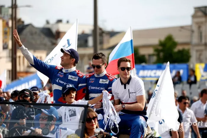 Vitaly Petrov, Mikhail Aleshin, en Stoffel Vandoorne