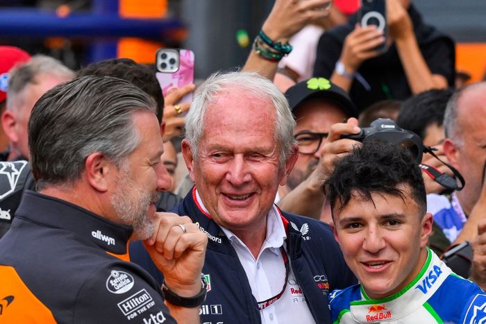 Isack Hadjar, Equipo Racing Bulls, Zak Brown, McLaren