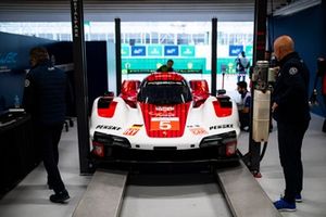 #5 Porsche Penske Motorsport Porsche 963: Julien Andlauer, Michael Christensen