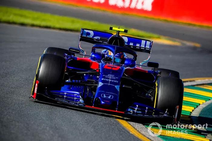 Alexander Albon, Toro Rosso STR14