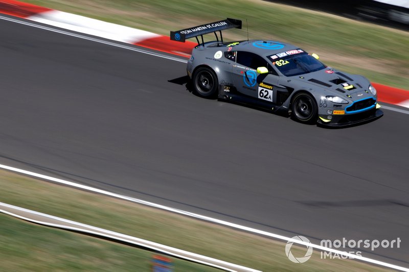 #62 R-Motorsport Aston Martin Vantage GT3: Jake Dennis, Matthieu Vaxiviere, Marvin Kirchhöfer