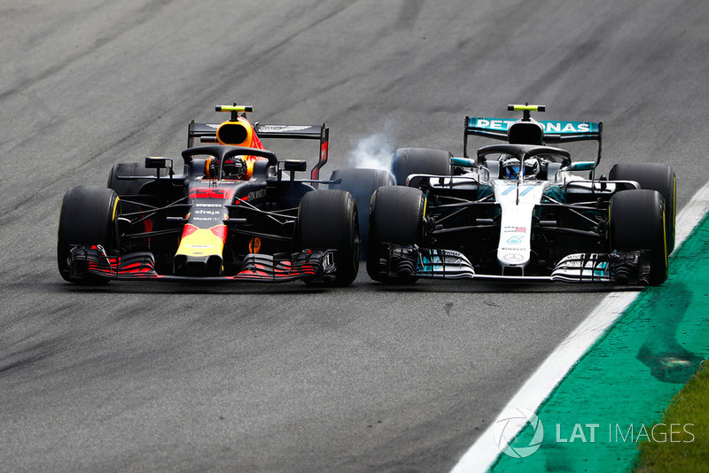 Max Verstappen, Red Bull Racing RB14 Tag Heuer y Valtteri Bottas, Mercedes AMG F1 W09