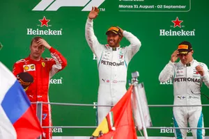Kimi Raikkonen, Ferrari, Lewis Hamilton, Mercedes AMG F1, Valtteri Bottas, Mercedes AMG F1