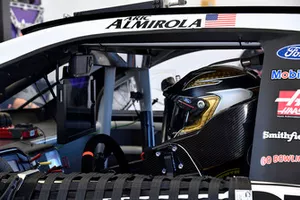 Aric Almirola, Stewart-Haas Racing, Ford Fusion Smithfield