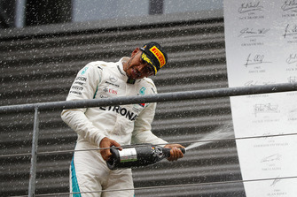 Podyum: 2. Lewis Hamilton, Mercedes AMG F1