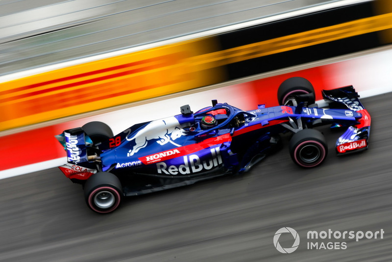 20: Brendon Hartley, Toro Rosso STR13, 1'35.037