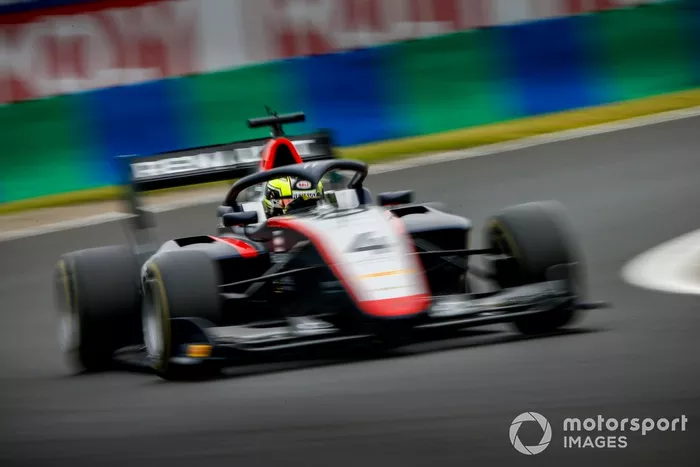 Max Fewtrell, Hitech Grand Prix 