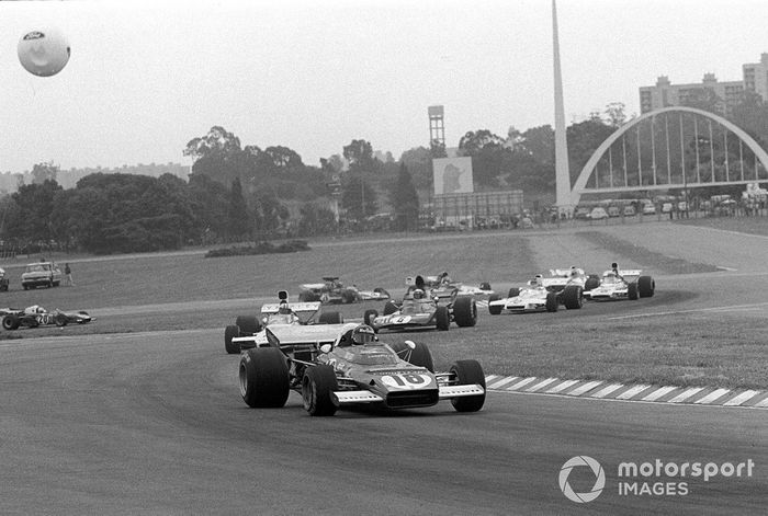 Jacky Ickx Ferrari 312B2, Denny Hulme, Jackie Stewart, Carlos Reutemann y Peter Revson