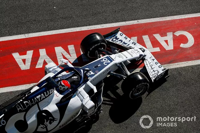 ... enquanto Pierre Gasly e Daniil Kvyat continuam como uma dupla, só que agora na AlphaTauri, novo nome da Toro Rosso.