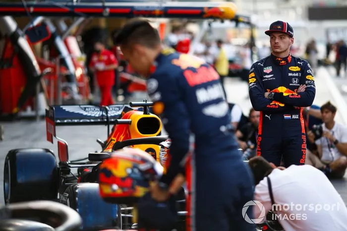 Max Verstappen, Red Bull Racing, e Alexander Albon, Red Bull Racing 