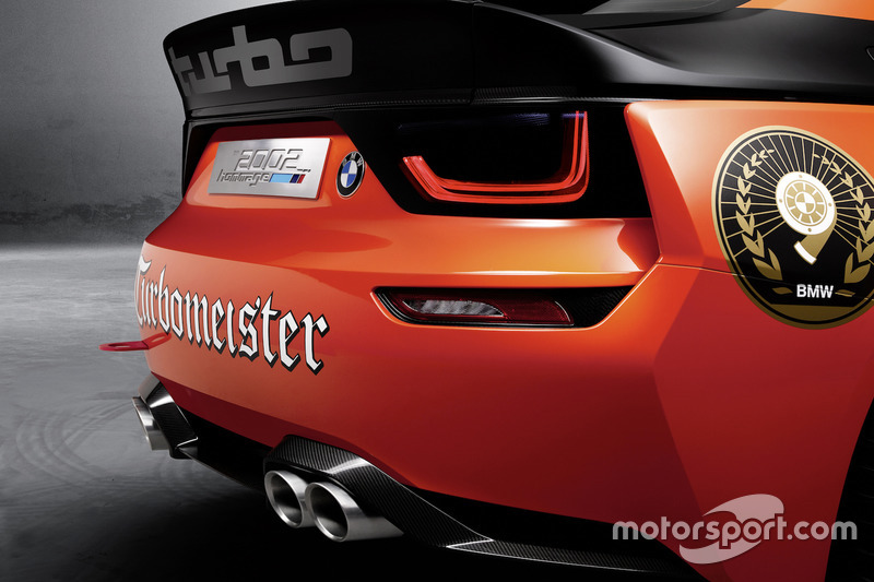BMW 2002 Hommage