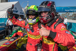 優勝したルーカス・ディ・グラッシと、3位のダニエル・アプト