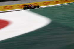 Даниил Квят, Scuderia Toro Rosso STR11