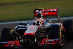 Lewis Hamilton, McLaren MP4-27