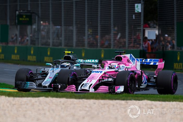 Valtteri Bottas, Mercedes-AMG F1 W09 EQ Power  y Sergio Pérez, Force India