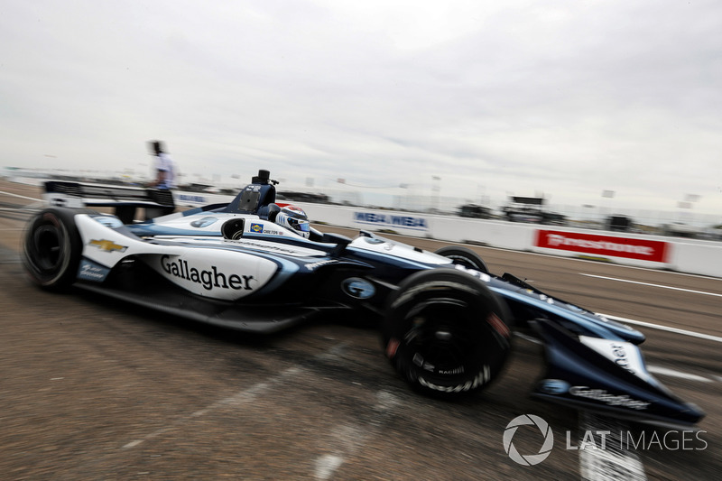 Max Chilton, Carlin Chevrolet