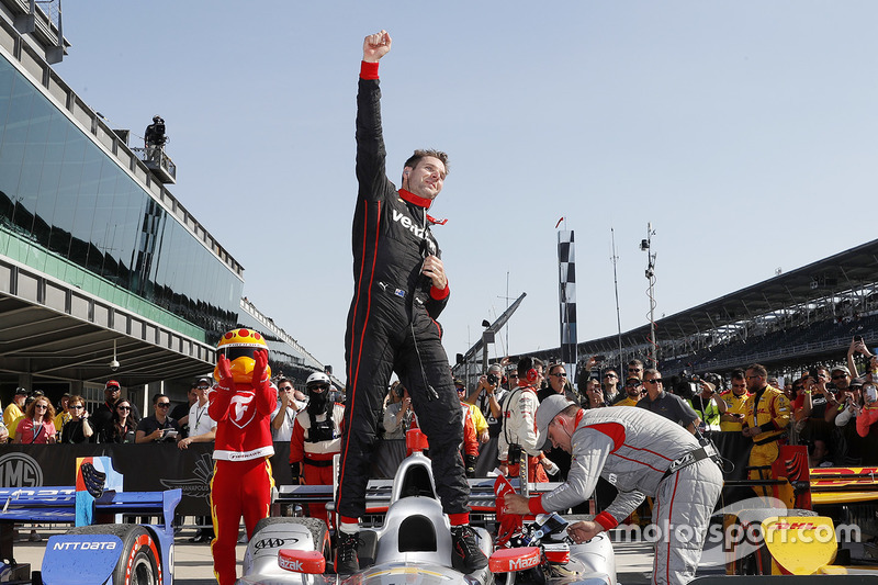 Il vincitore della gara Will Power, Team Penske Chevrolet