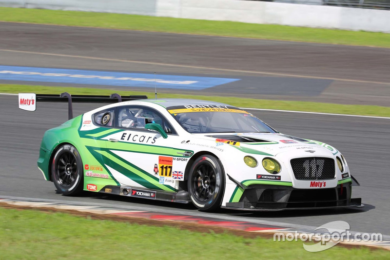 #117 EIcars BENTLEY GT3