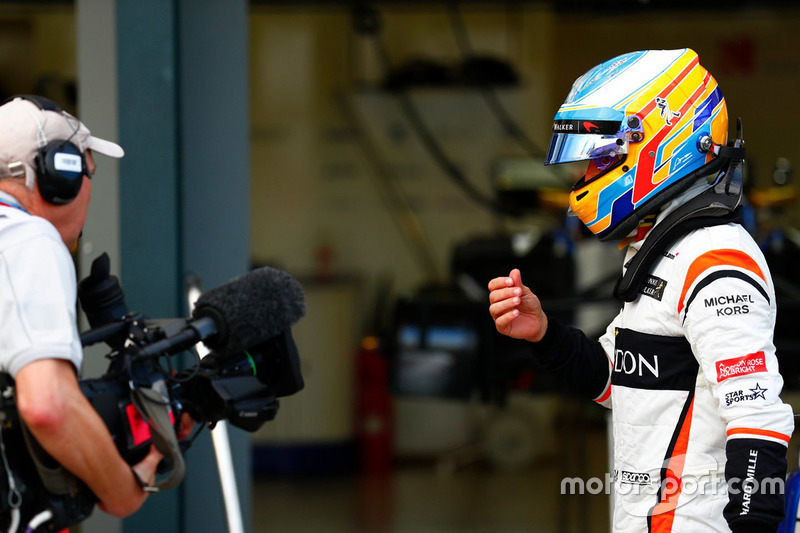 Carrera en Australia: "Mejor carrera de la vida" de Alonso... y primera decepción